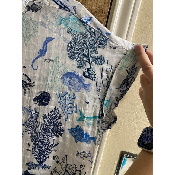 Jane + Delancey White Blue Sea Life Print Short Sleeve Button Blouse L Light - Picture 6 of 13